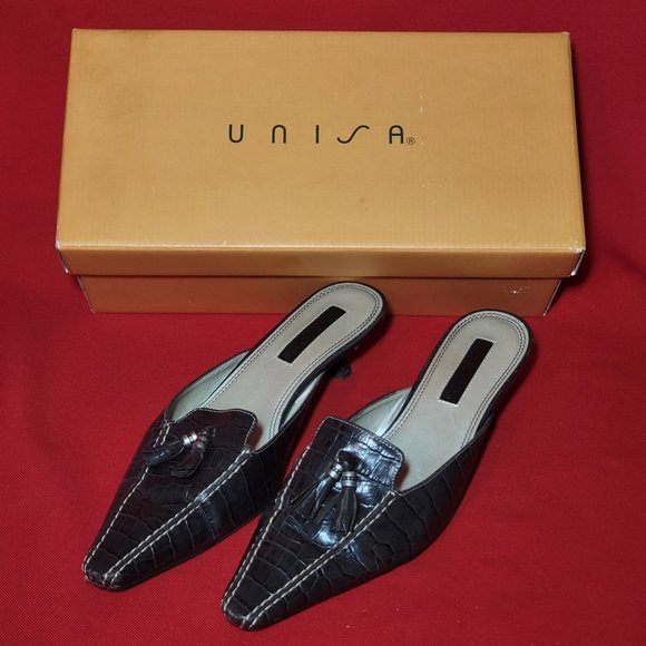 Unisa Gracia Mahogany Acajou 6B Pointed Toe Tassel Mules Slip on Kitten Heels - Picture 2 of 12